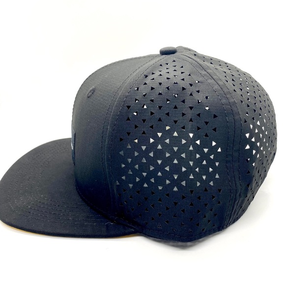 Advent Golf Ridge Hat - Picture 3 of 3